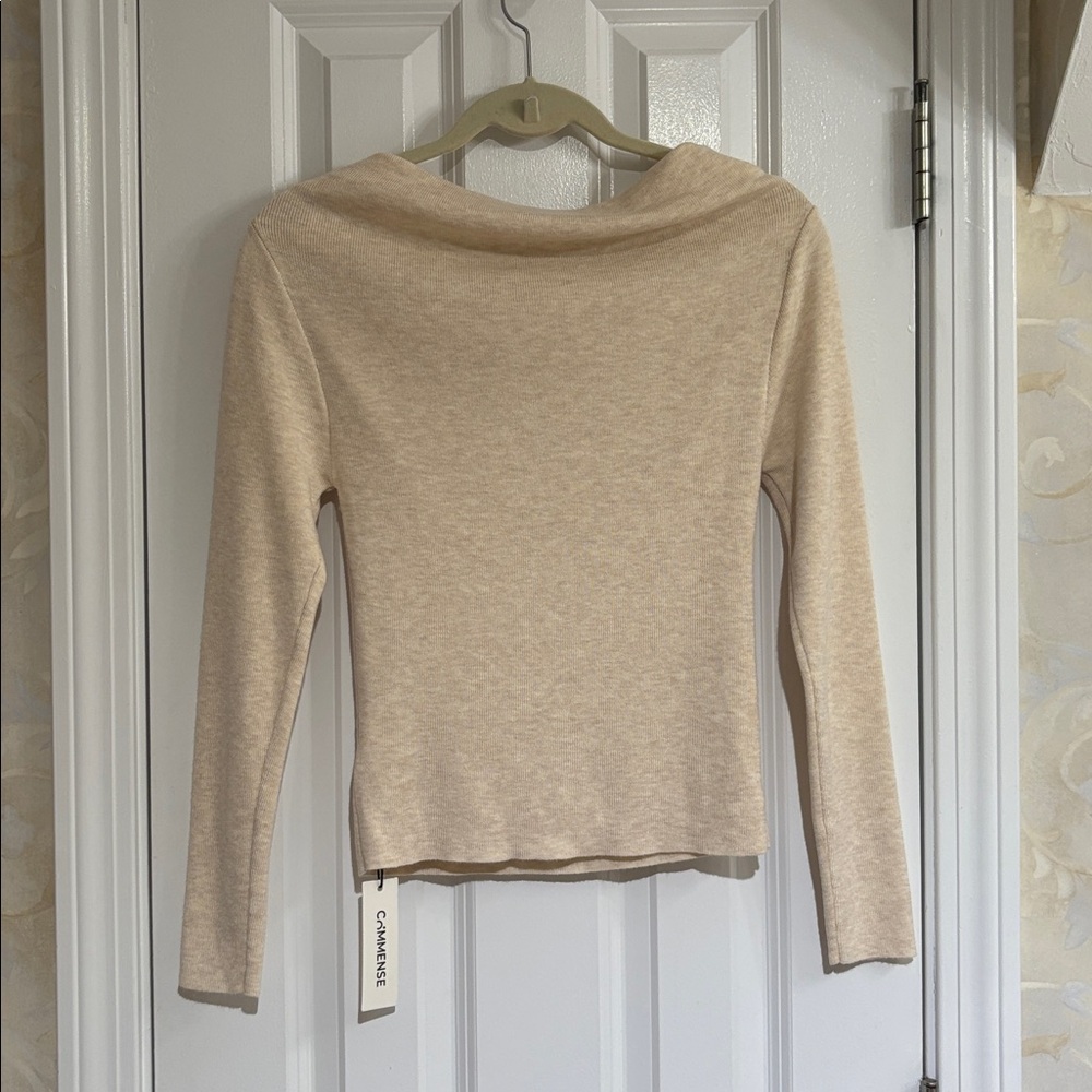 Commense Elegant Soft Apricot Off-Shoulder Wrap Long-sleeve Sweater - Picture 6 of 8